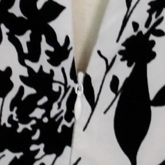 Super Cute Black and White Midi Dress Size M - Picture 10 of 11